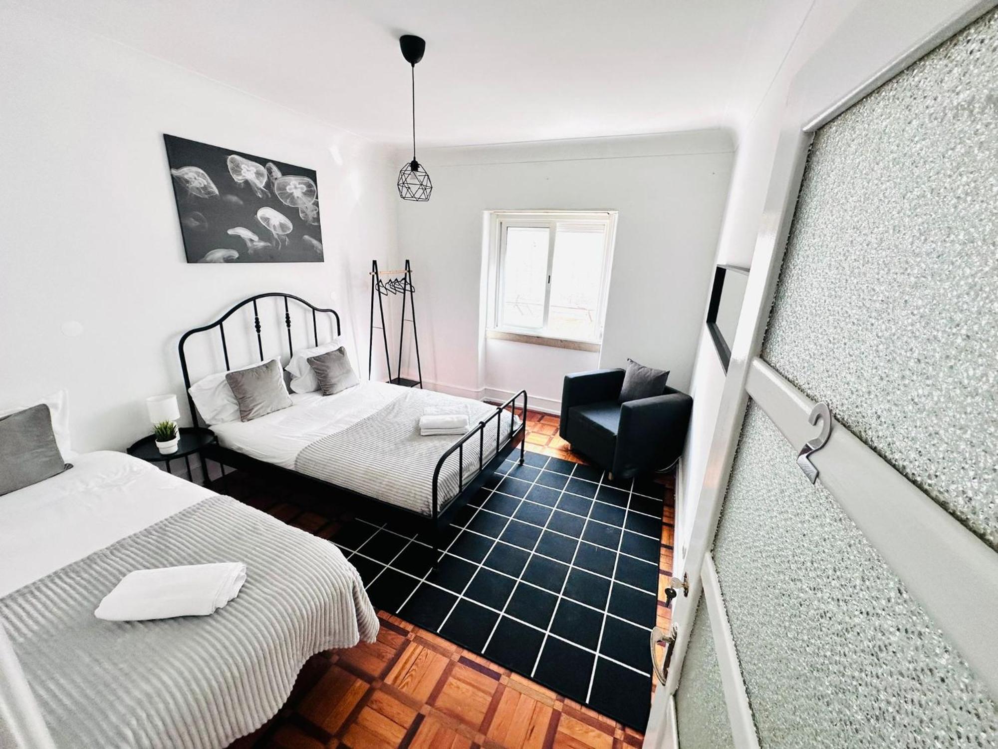 Rooms, Location For Tourists Lisbon