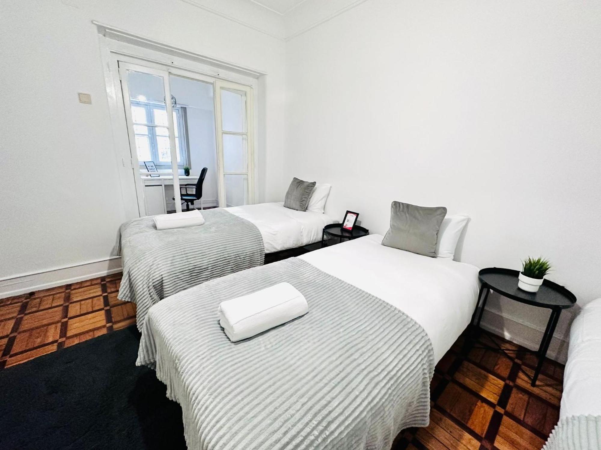 Hostel Rooms, Location For Tourists *
