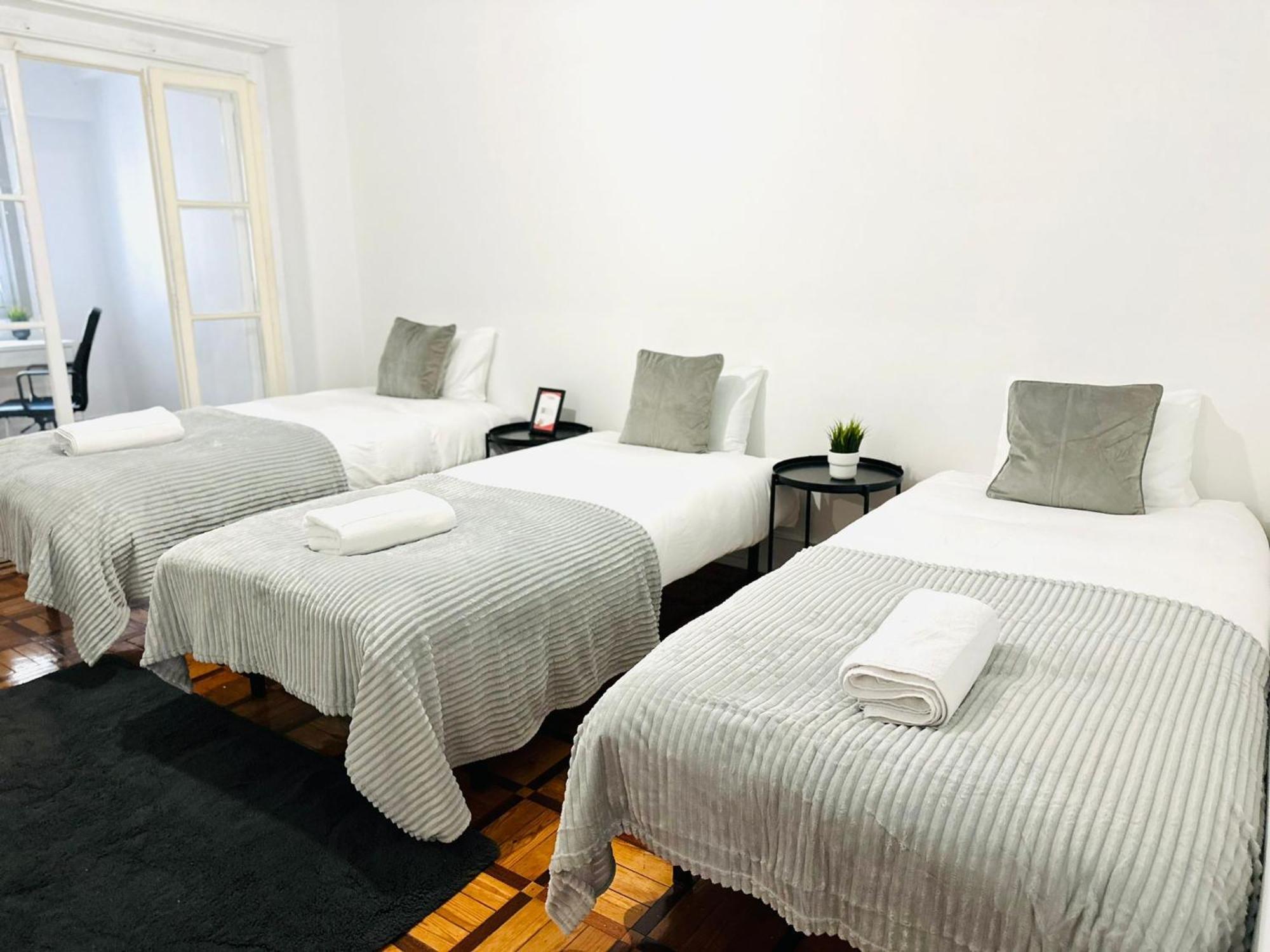 Rooms, Location For Tourists Lisbon
