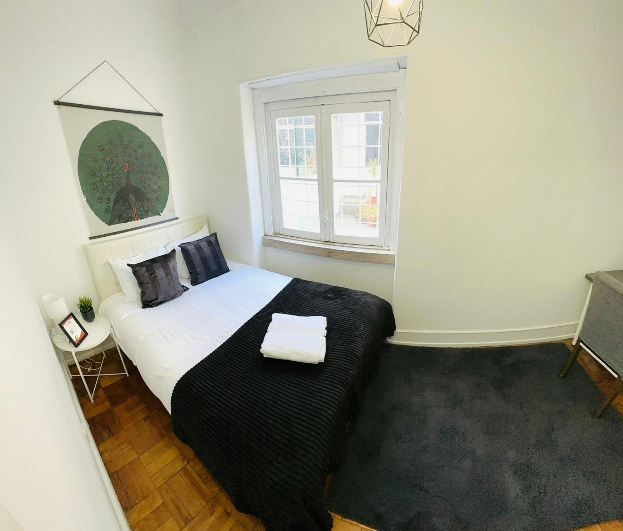 Rooms, Location For Tourists *